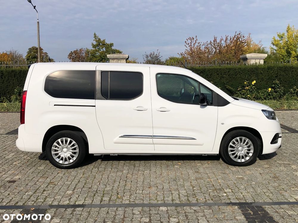 Toyota Proace City Verso Long 1.5 D-4D Business - 24