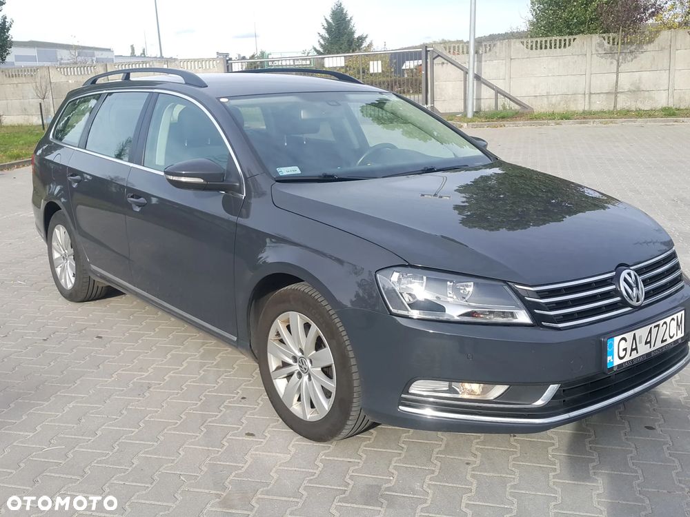 Volkswagen Passat 2.0 TDI DPF BlueMotion Technology Comfortline - 2