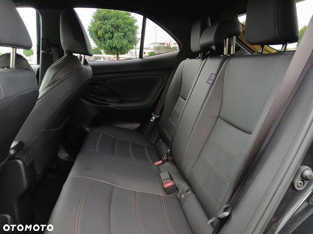Toyota Yaris Cross Hybrid 1.5 Premiere Edition - 19