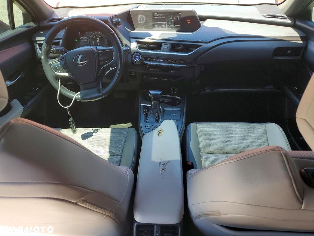 Lexus UX 250h Elegance AWD - 9