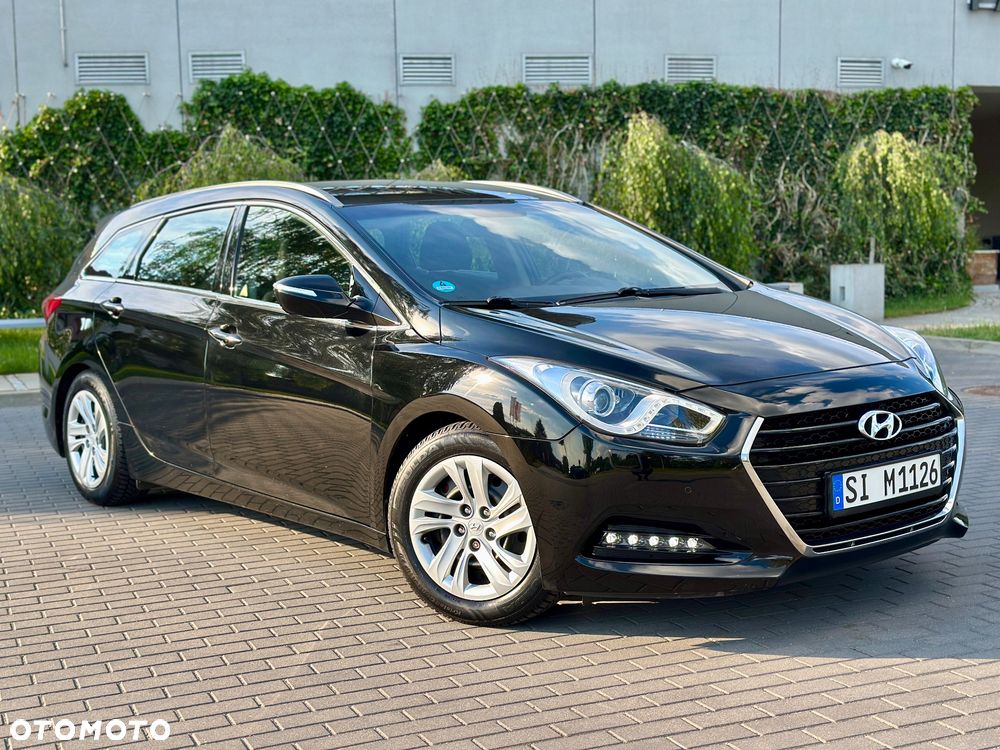 Hyundai i40 Kombi blue 1.6 Classic - 2