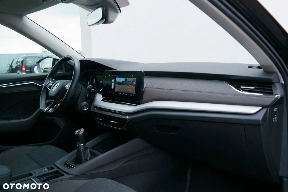 Skoda Octavia 1.5 TSI ACT Style - 10