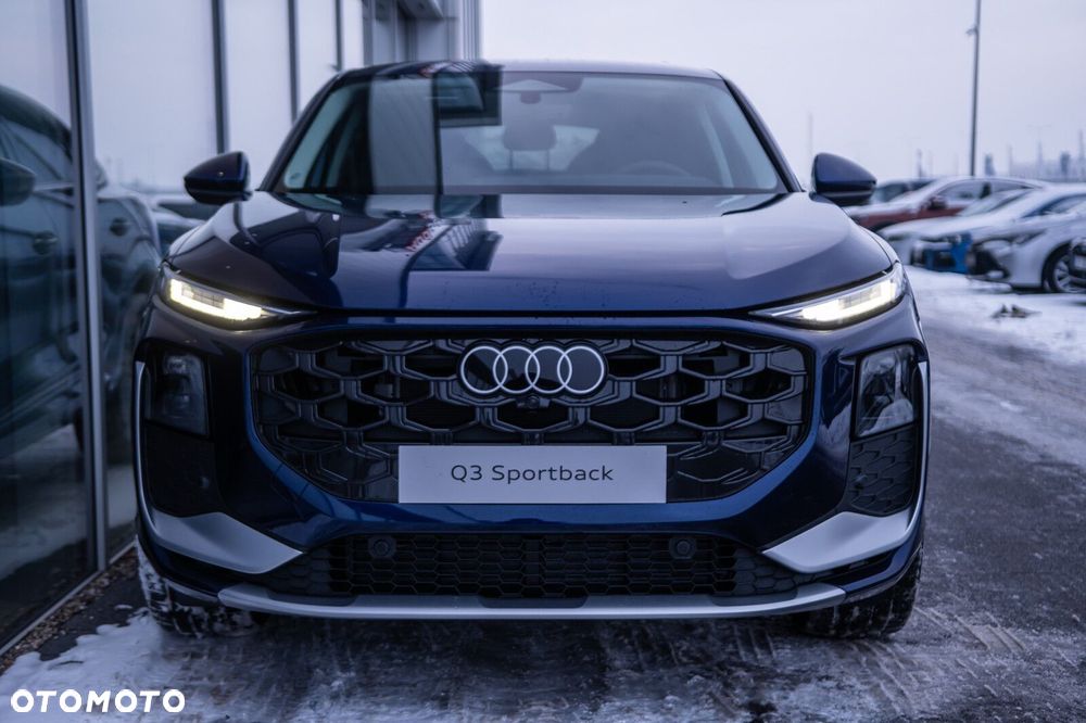Audi Q3 Sportback - 3
