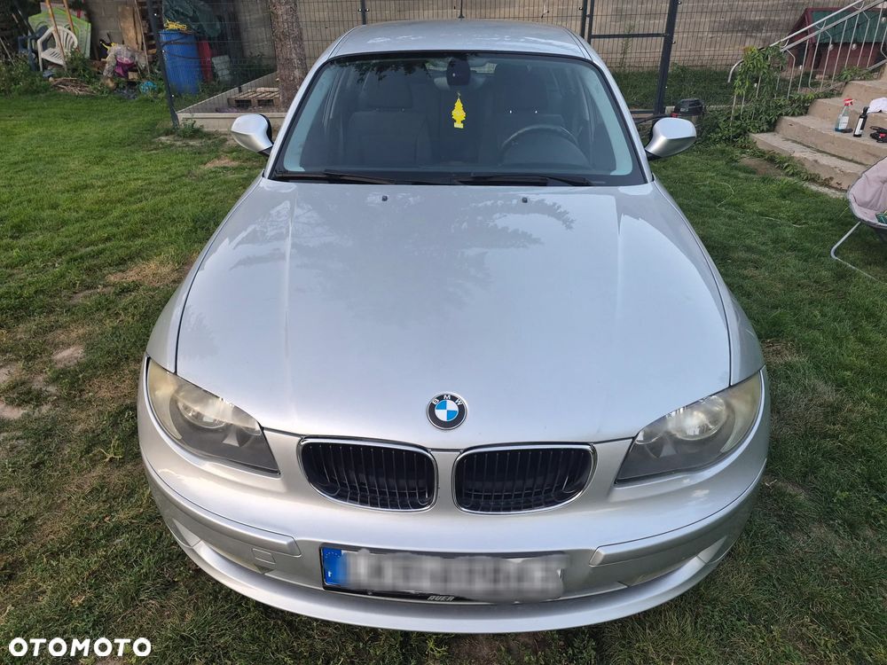 BMW Seria 1 118i - 4