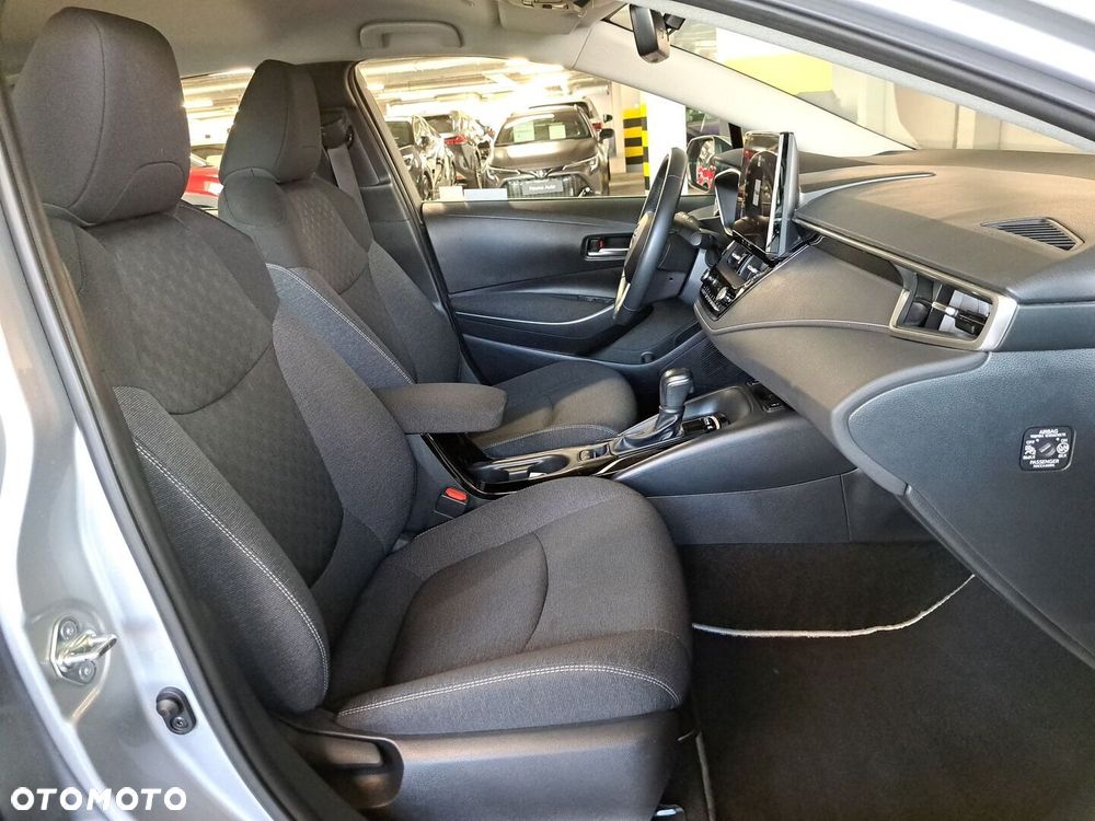 Toyota Corolla 1.8 Hybrid Comfort - 16