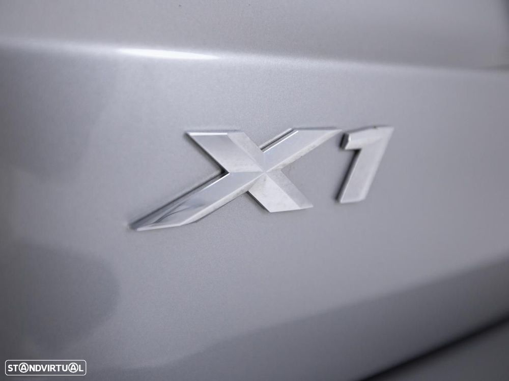 BMW X1 25 e xDrive - 16