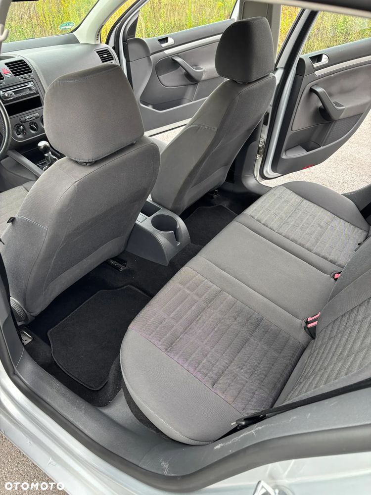 Volkswagen Golf V 1.6 Comfortline - 10