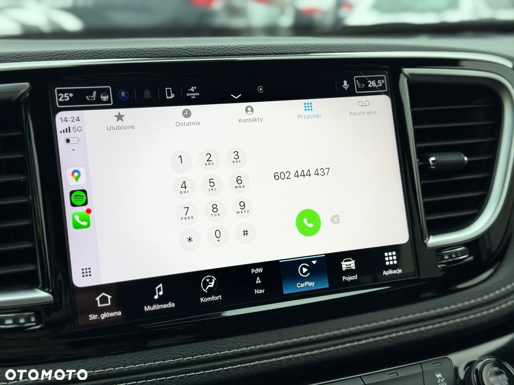 Chrysler Pacifica - 15