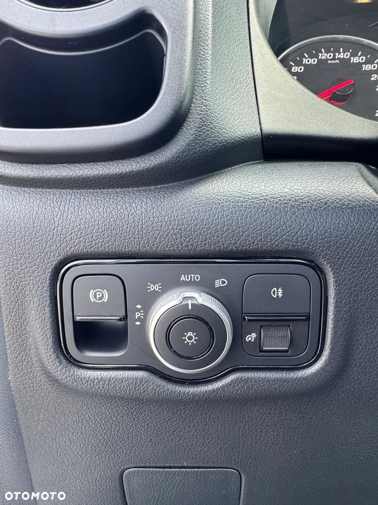 Mercedes-Benz Vito Tourer L2 Pro 9G-Tronic 447.703 - 24