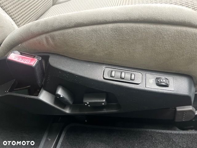 Peugeot 807 140 Automatik Premium - 29