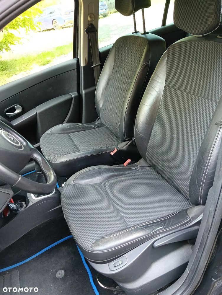 Renault Clio 1.2 TCE Alize - 9