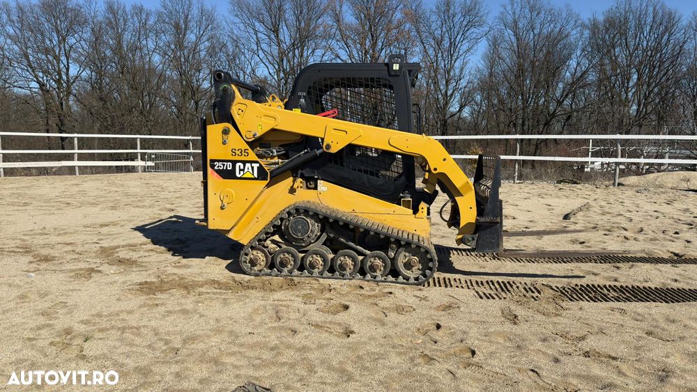 Caterpillar 257D - 5