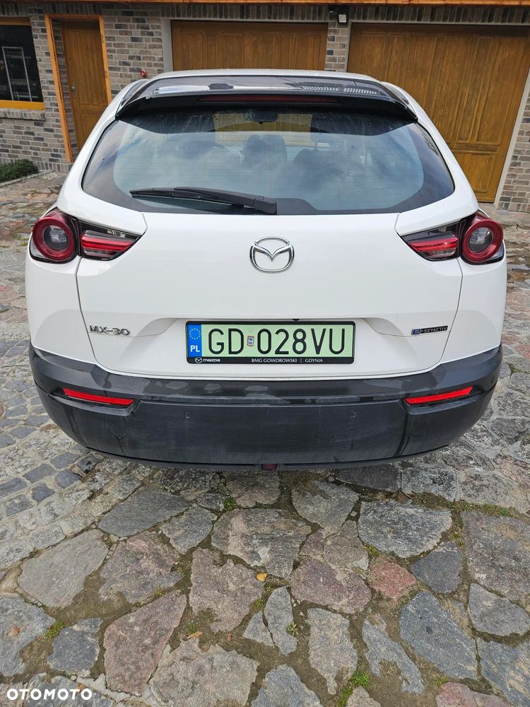Mazda MX-30 e-SKYACTIV - 4