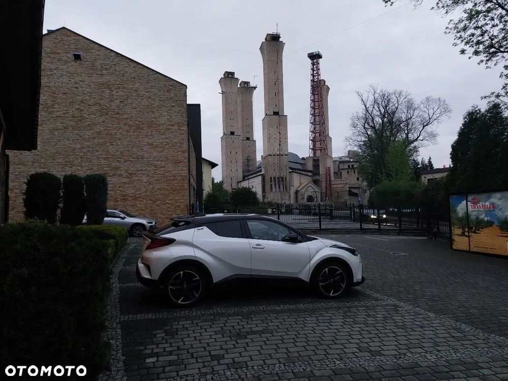 Toyota C-HR 1.8 Hybrid GPF GR Sport - 11