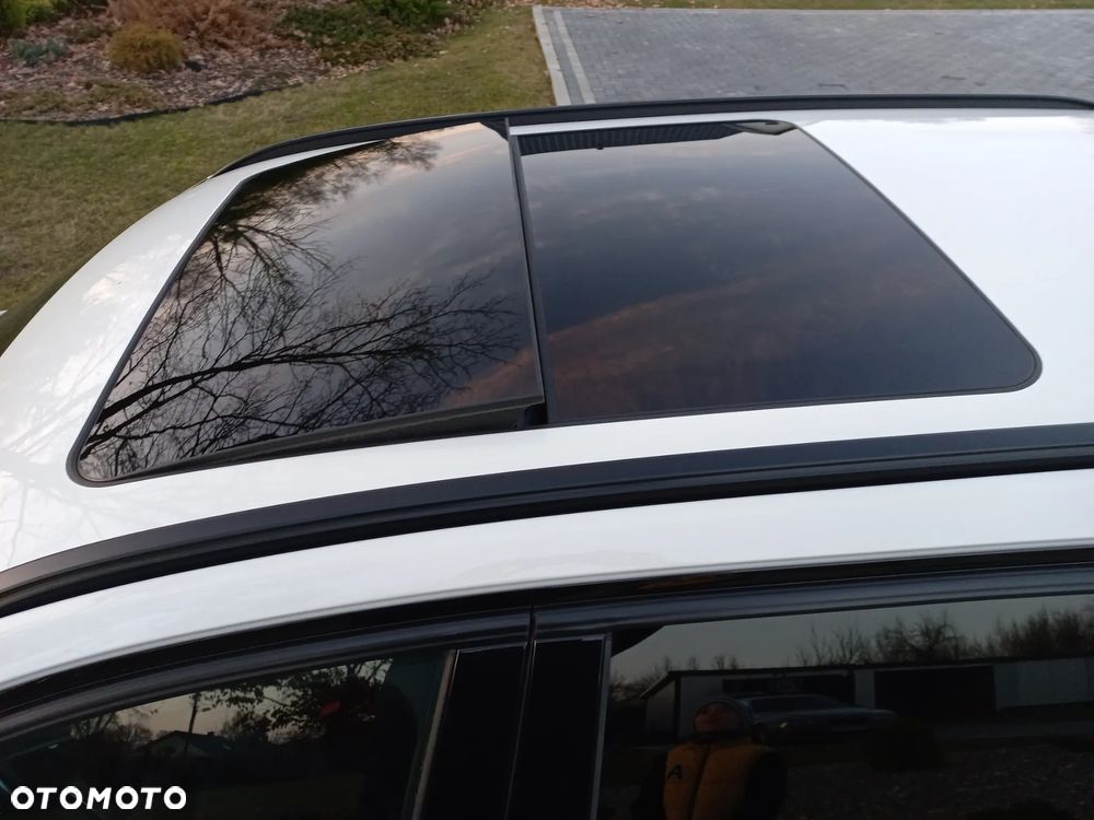 BMW Seria 3 318i GPF M Sport Shadow - 13