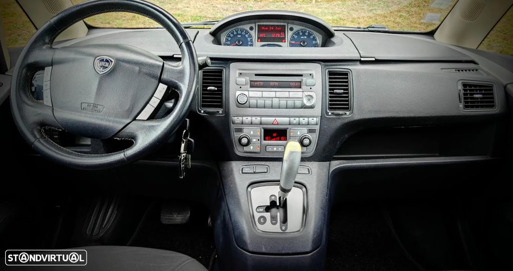Lancia Musa 1.3 Multijet 16v DPF Auto Platinum - 10