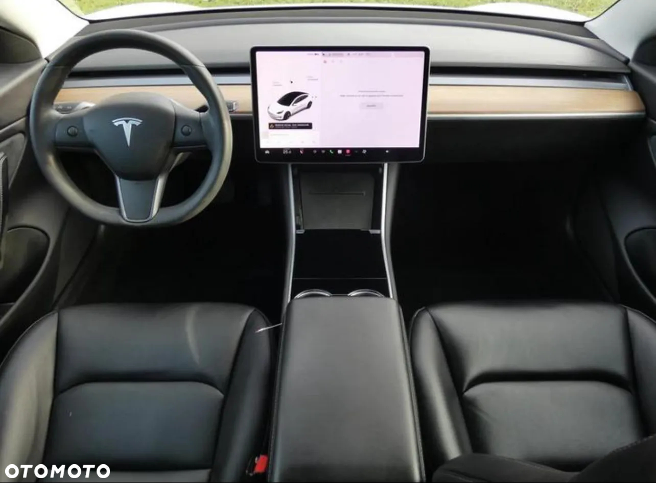Tesla Model 3 Standard Reichweite Plus Hinterradantrieb - 13