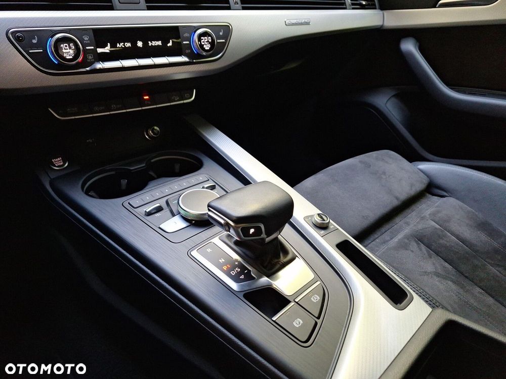 Audi A4 Allroad - 22