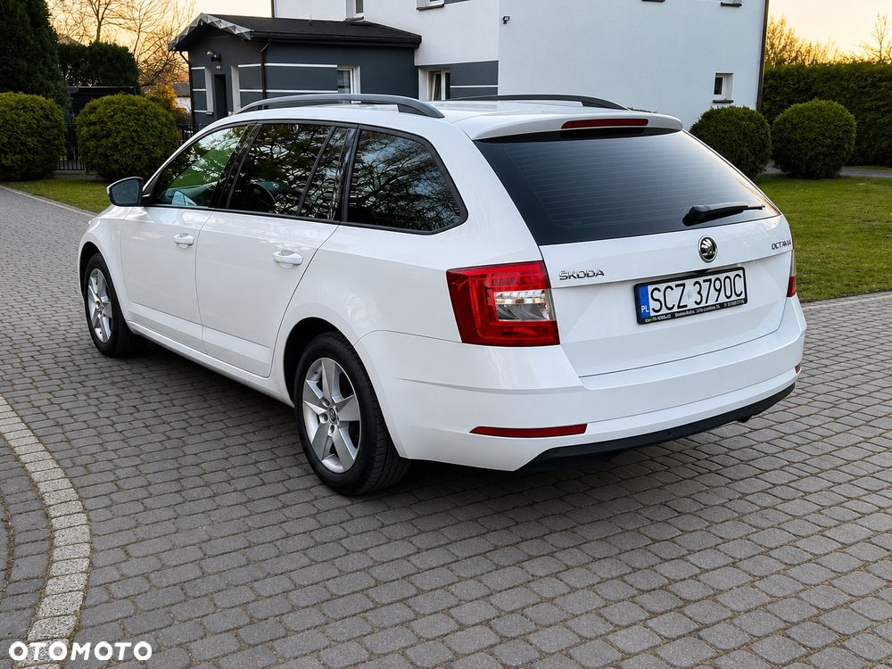 Skoda Octavia 2.0 TDI SCR Ambition - 7
