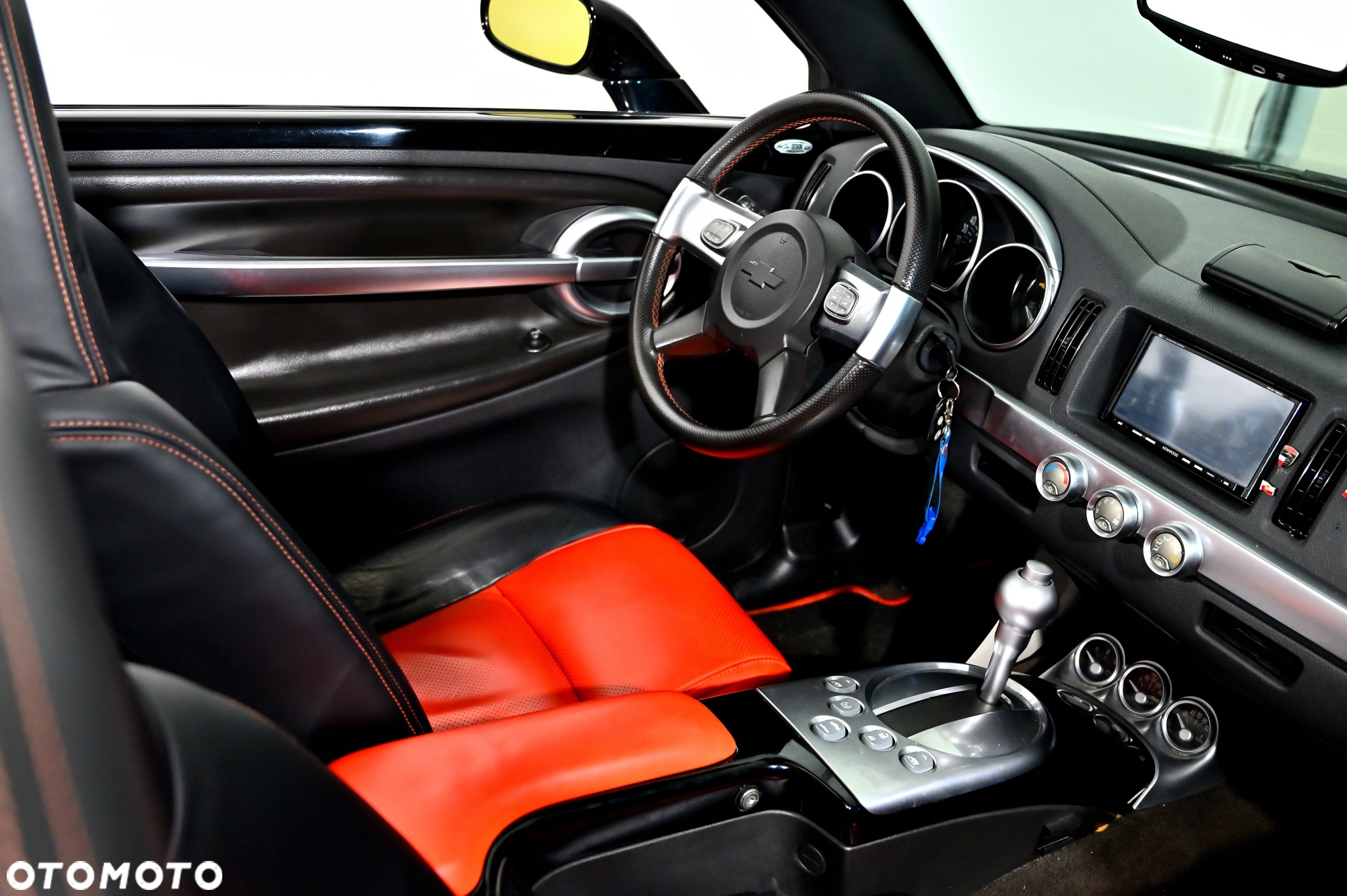 Chevrolet SSR - 38
