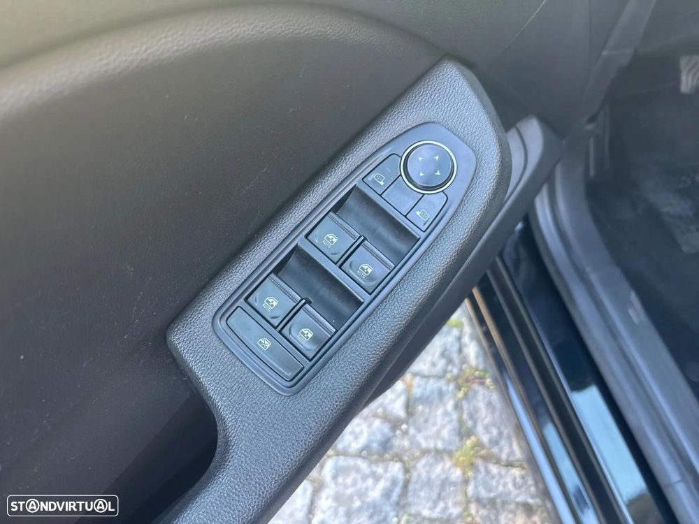 Renault Clio 1.0 TCe Evolution Bi-Fuel - 25