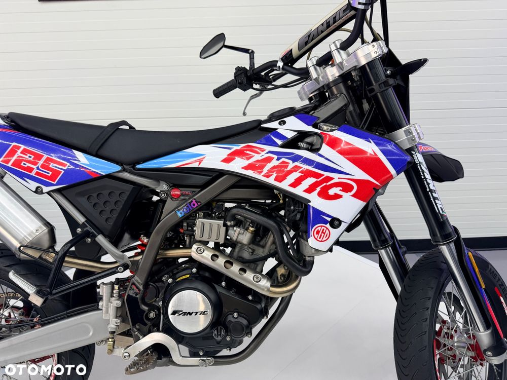 Fantic Inny - 22