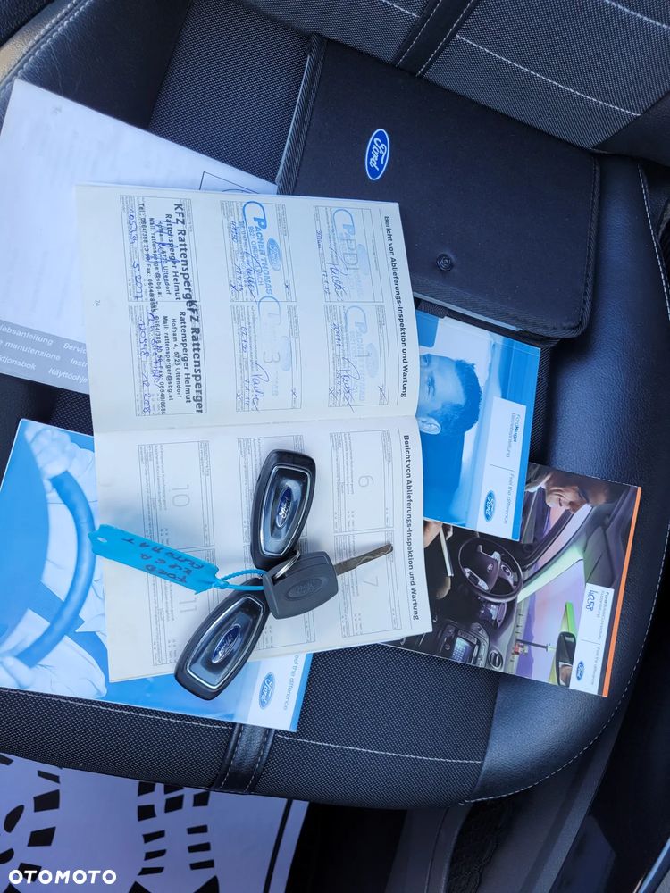 Ford Kuga 2.0 TDCi 4WD Titanium Plus - 26
