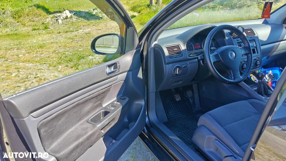 Volkswagen Golf 1.9 TDI Comfortline - 8