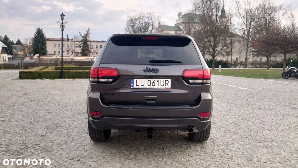 Jeep Grand Cherokee - 5