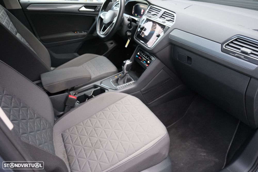 VW Tiguan - 11