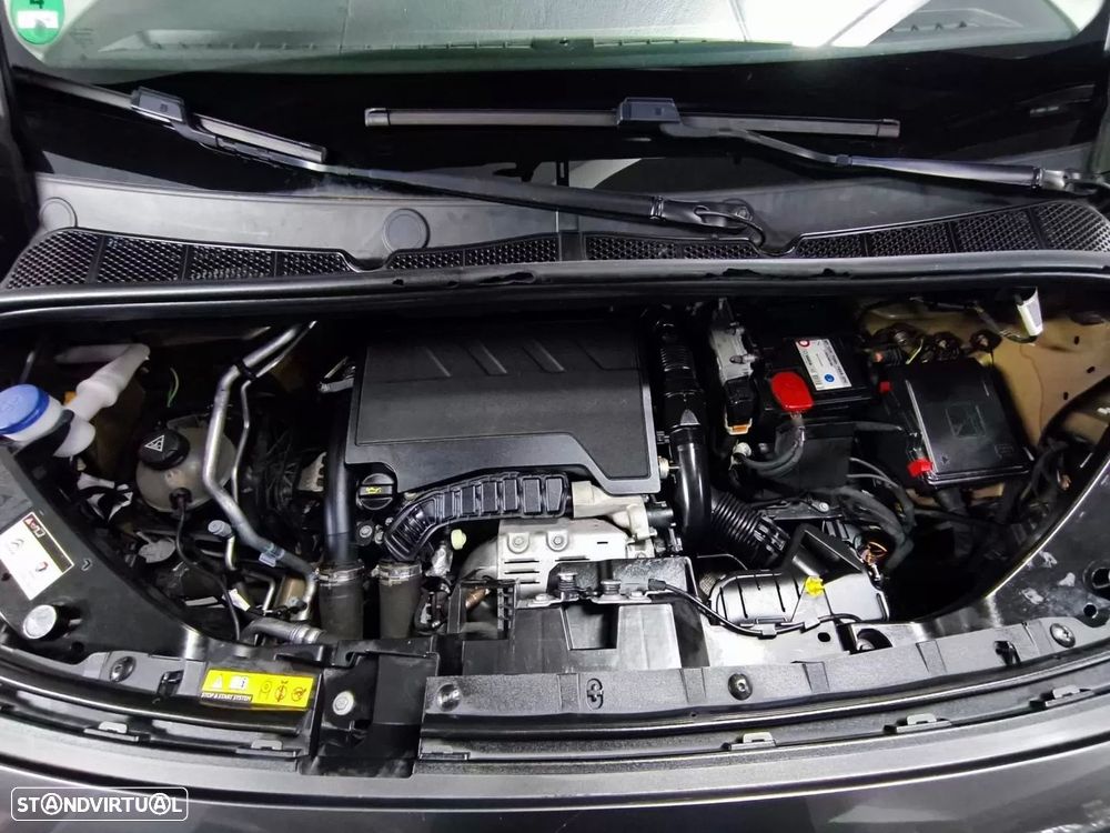 Citroën Berlingo Multispace PureTech Shine - 28