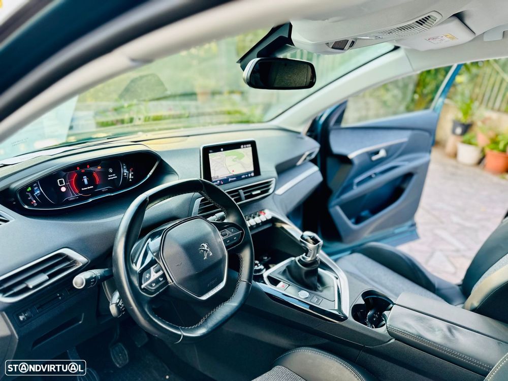 Peugeot 5008 1.2 PureTech Allure - 14