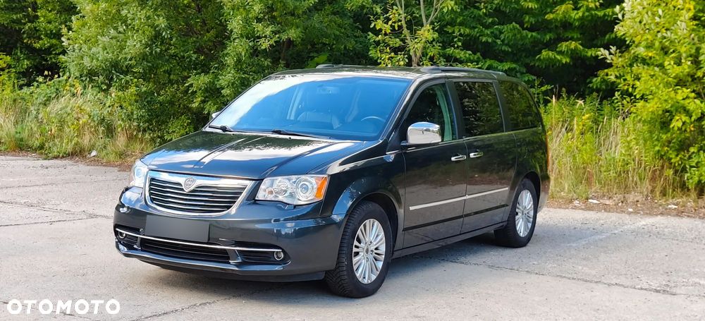 Lancia Voyager 2.8 CRD16v Platinum - 2