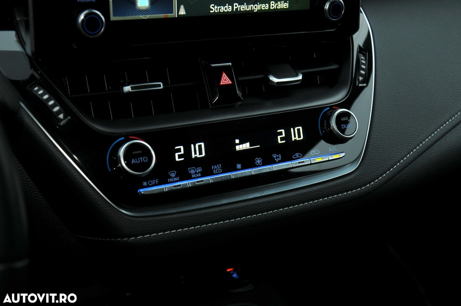 Toyota Corolla 1.8 Hybrid Comfort - 9