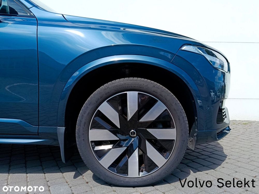 Volvo XC 90 - 8