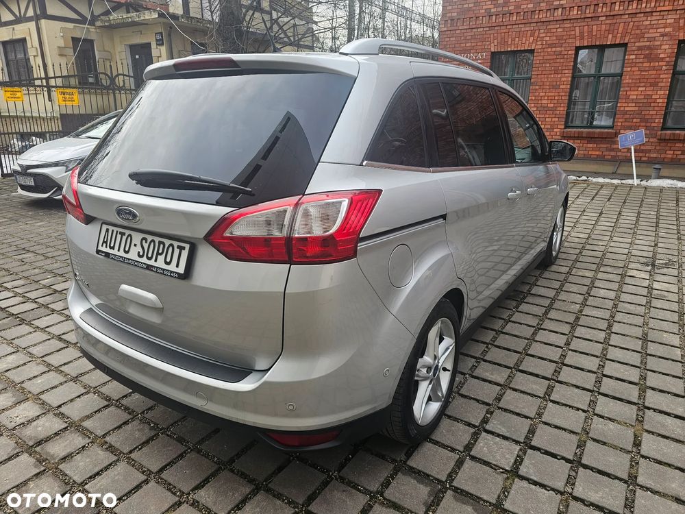 Ford Grand C-MAX - 4
