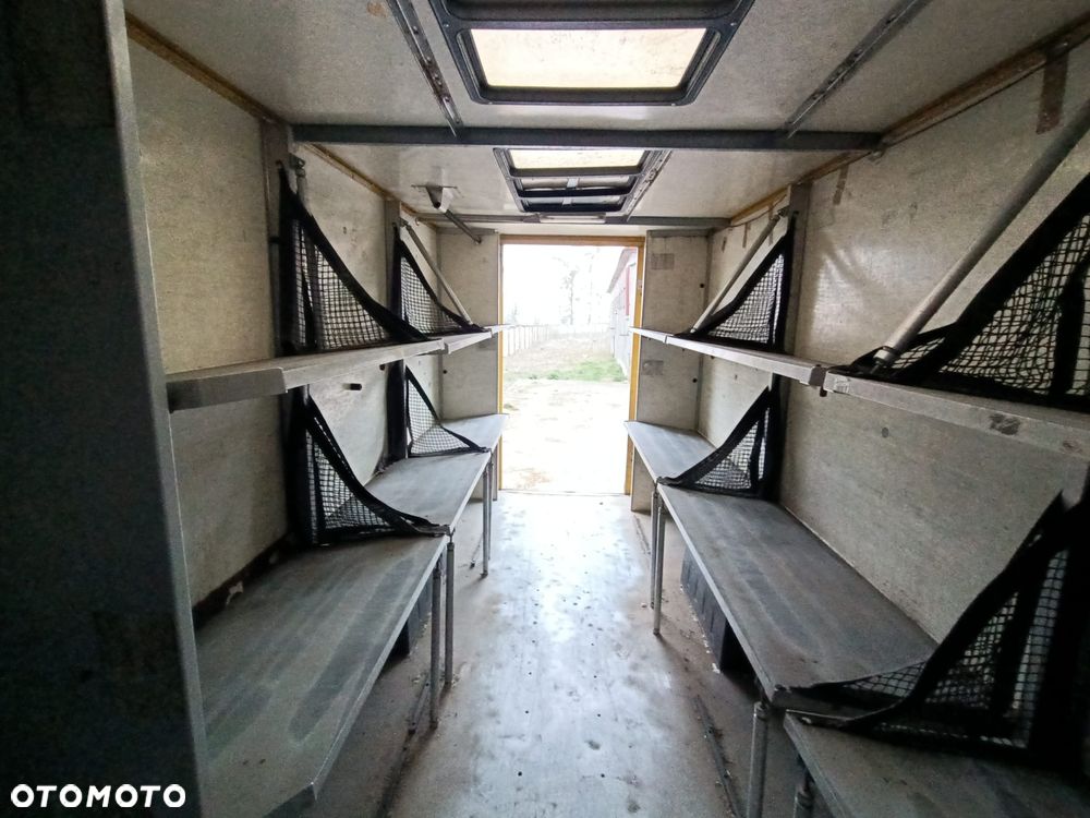 Mercedes-Benz 208 D Sprinter - 10