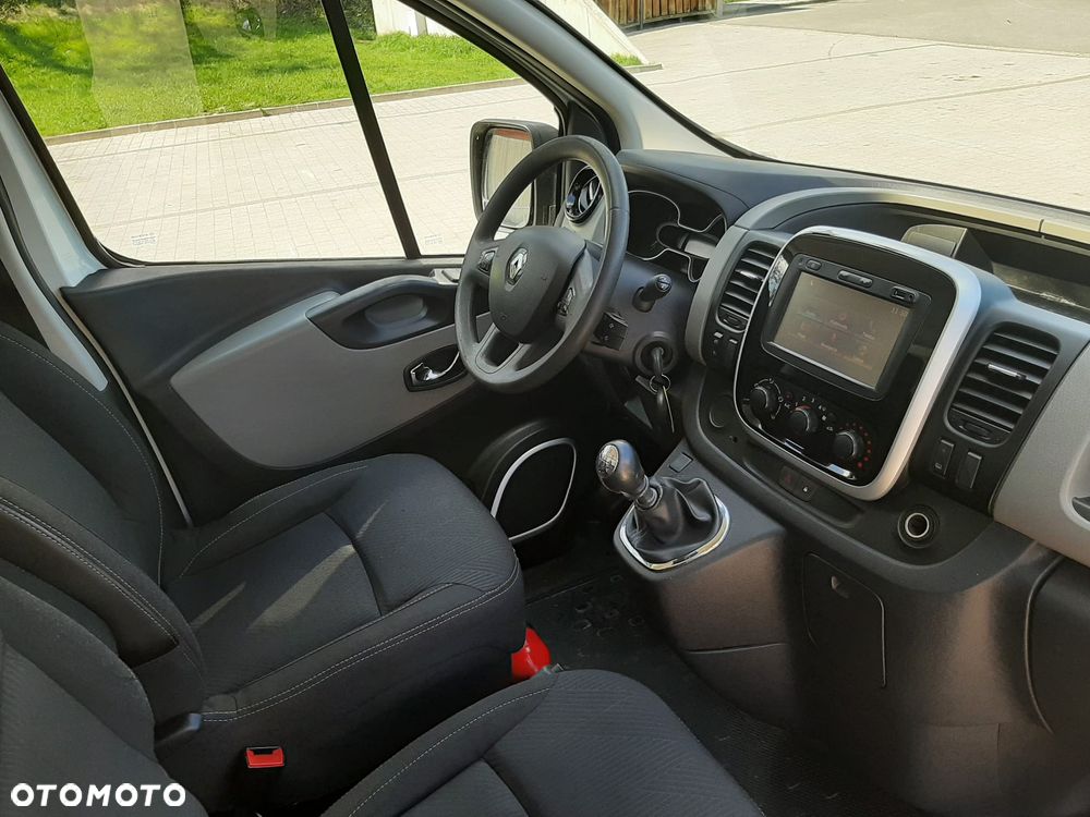 Renault TRAFIC L1H1 - 25