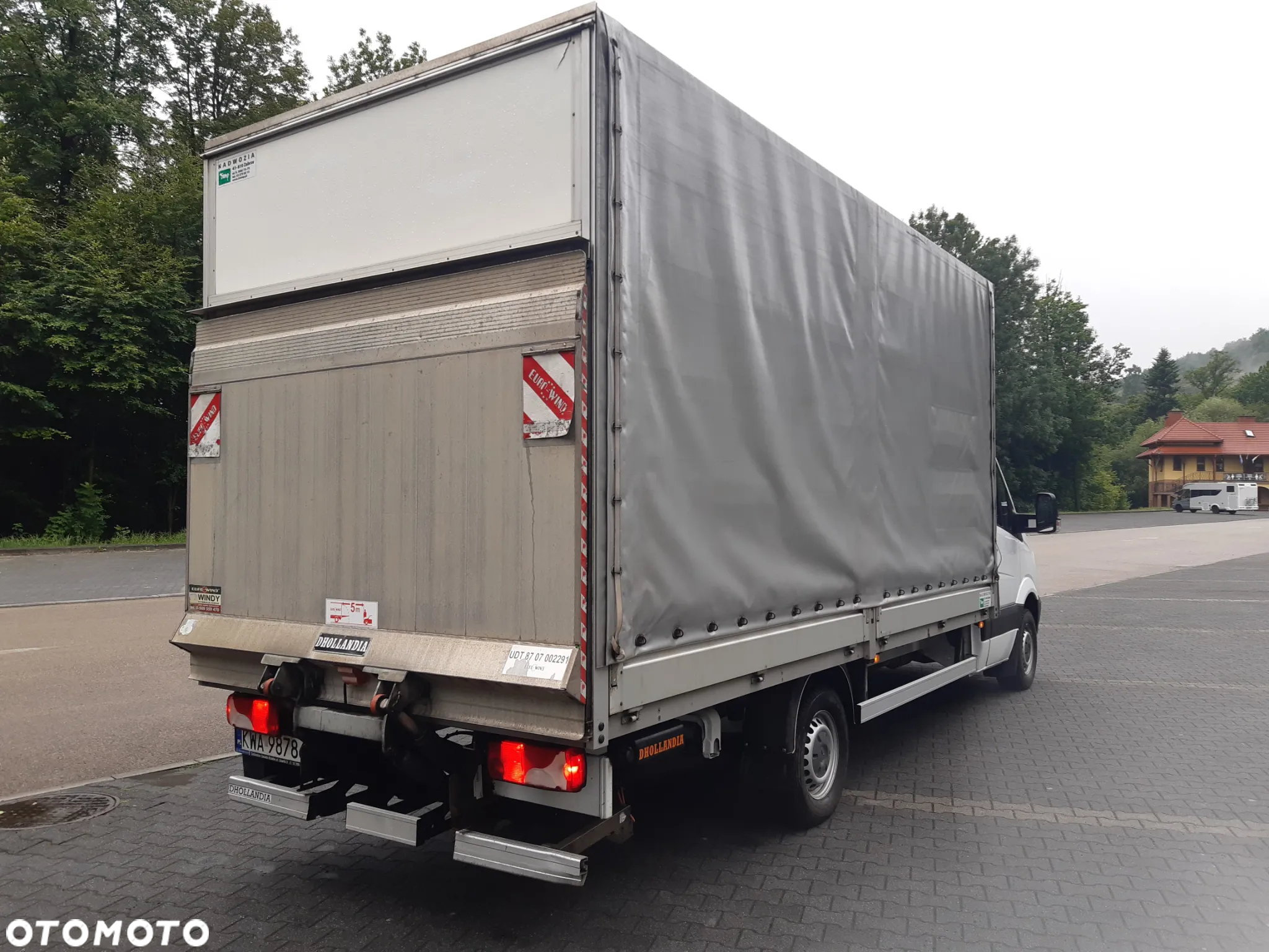 Mercedes-Benz Sprinter - 4