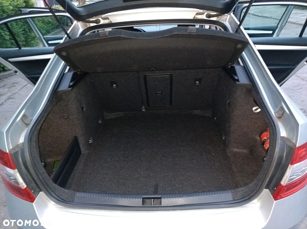Skoda Octavia 1.6 TDI Ambition - 9
