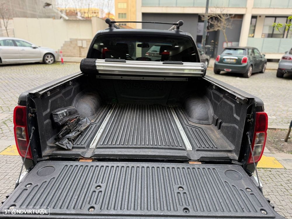 Nissan Navara 2.5 dCi CD LE Hi-Tech +P.Premium 4WD - 30