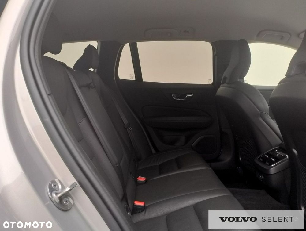 Volvo V60 - 15