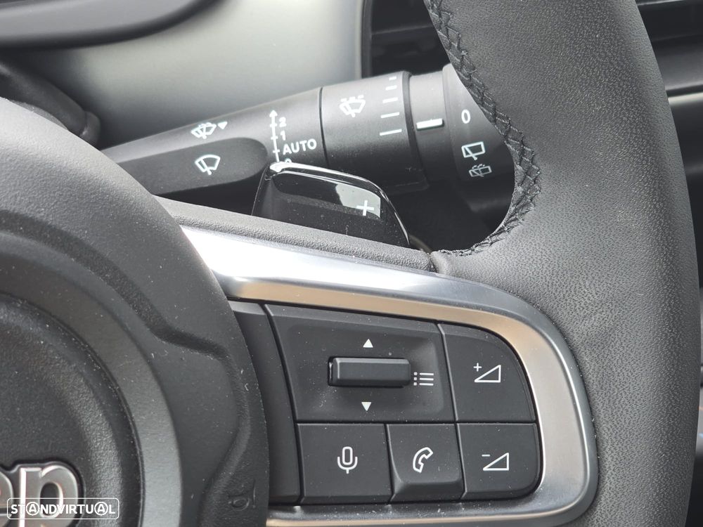 Jeep Avenger 1.2 e-Hybrid Altitude DCT - 18