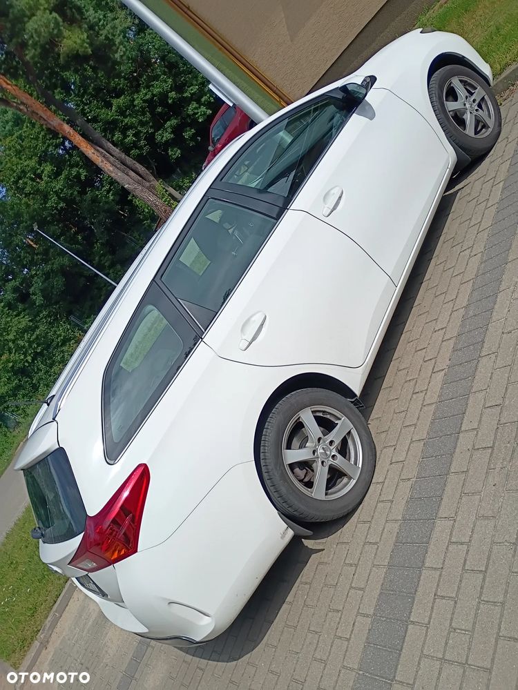 Toyota Auris 1.6 Premium - 5