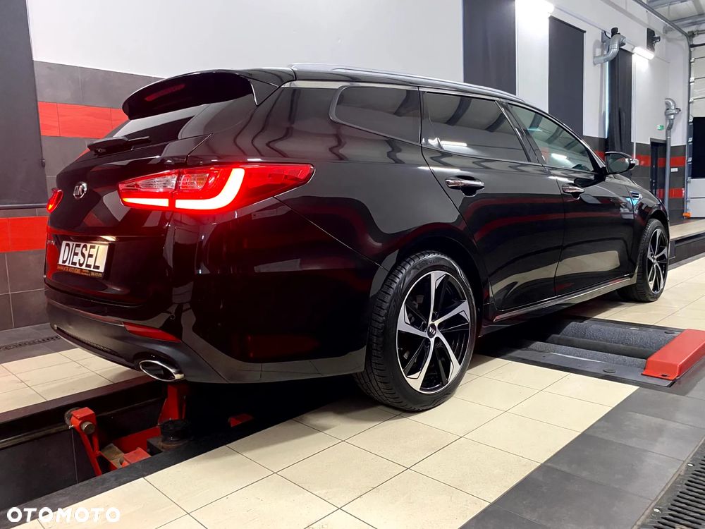 Kia Optima 1.7 CRDI M - 8