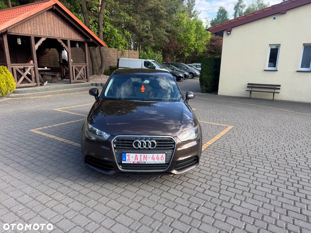Audi A1 Sportback 1.6 TDI Ambition - 1
