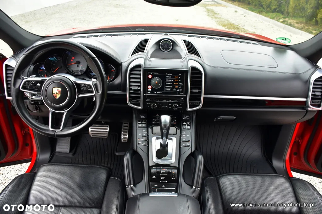 Porsche Cayenne S Diesel Platinum Edition - 31