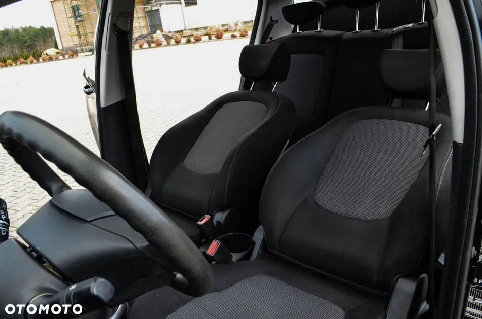 Hyundai i20 1.25 Comfort - 28