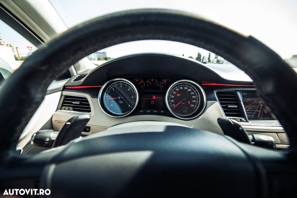 Peugeot 508 2.0 HDI FAP BVA Allure - 13