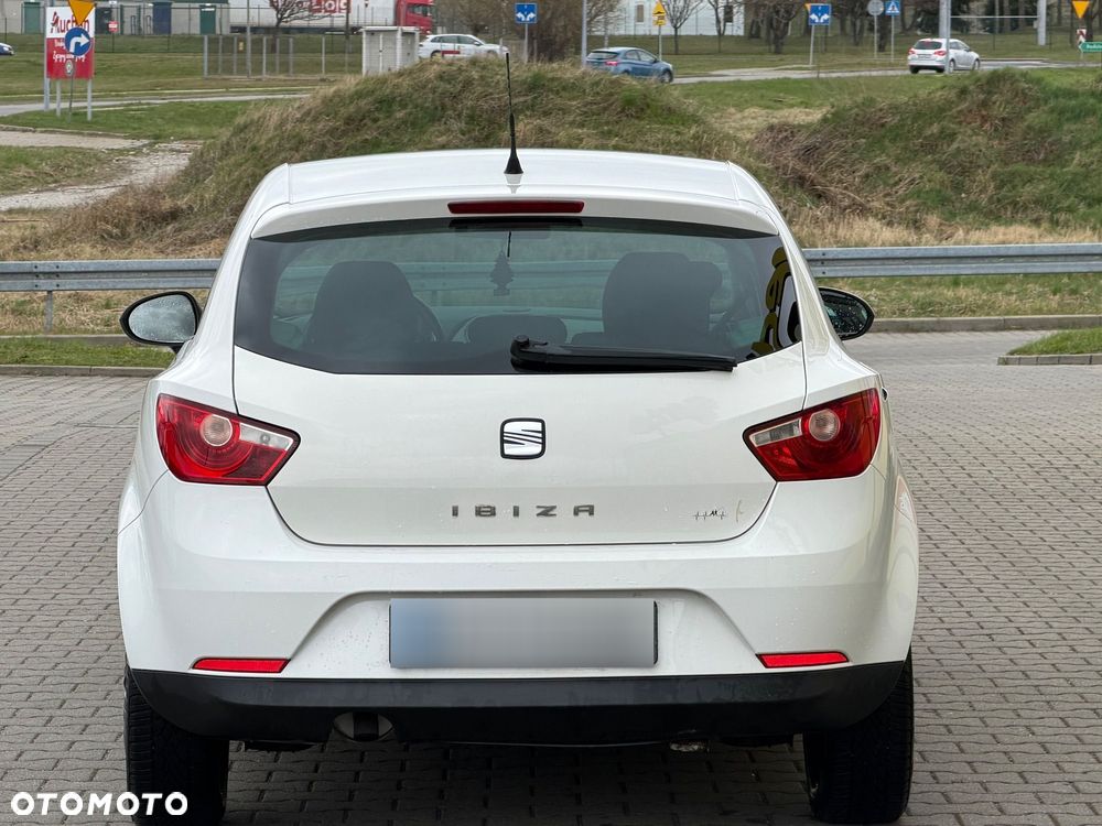 Seat Ibiza SC 1.6 16V Sport - 4